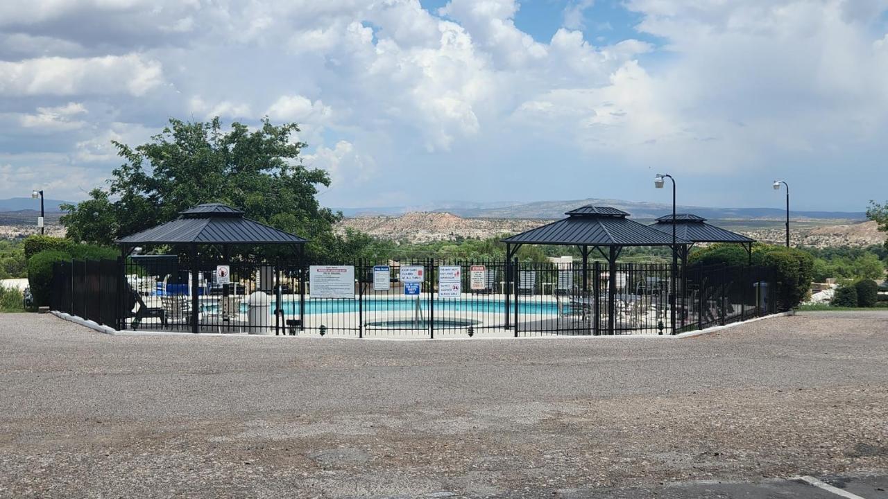 The View Motel Cottonwood Exteriör bild
